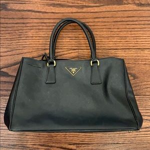 Prada Black Saffiano Lux DoubleZip Tote! Authentic